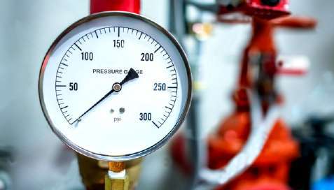 Pressure gauge and instrumentation items